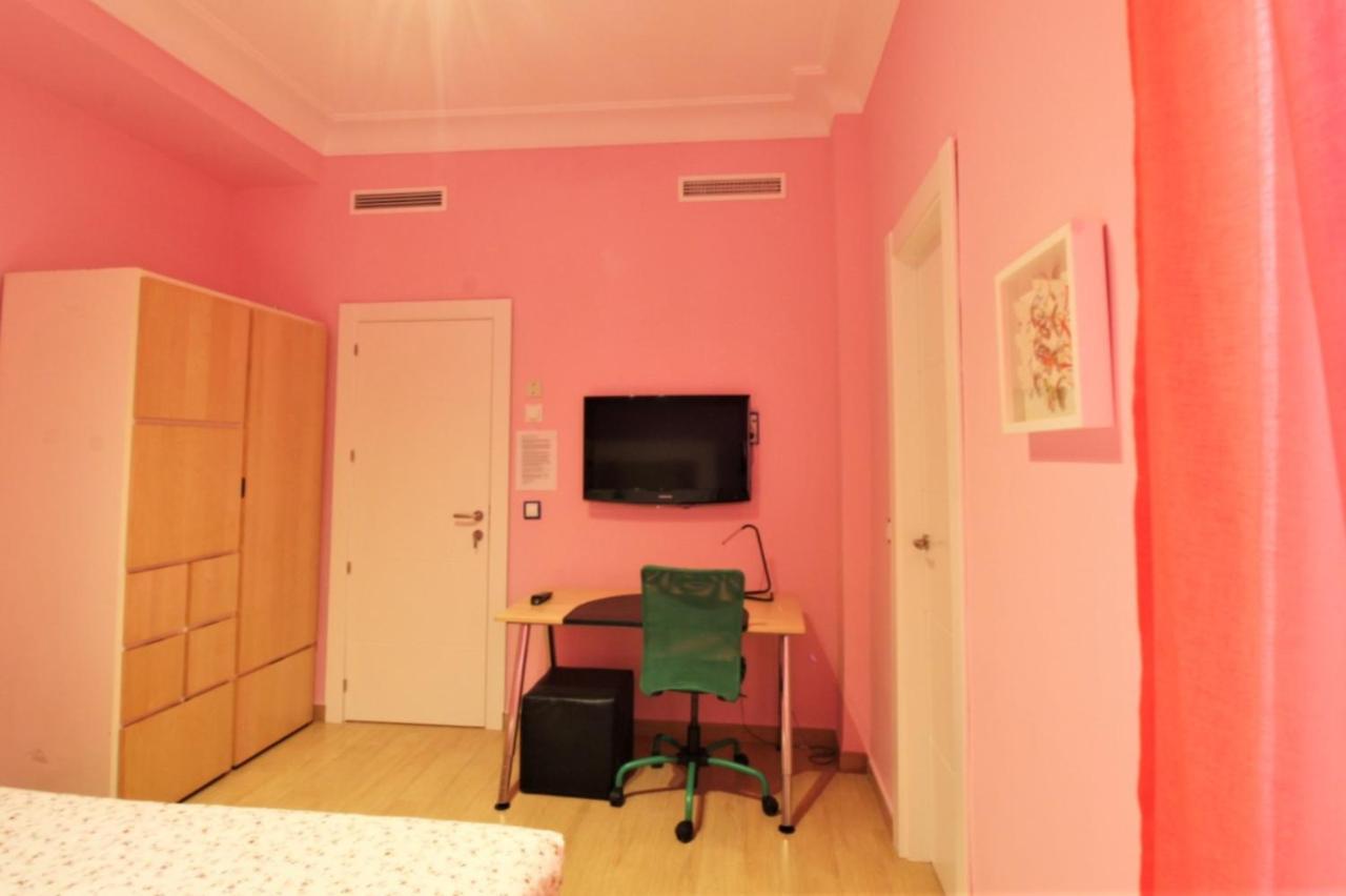 Hostal Arco Iris Madrid Exterior foto