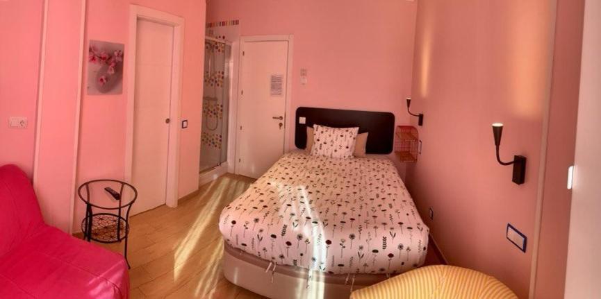 Hostal Arco Iris Madrid Exterior foto