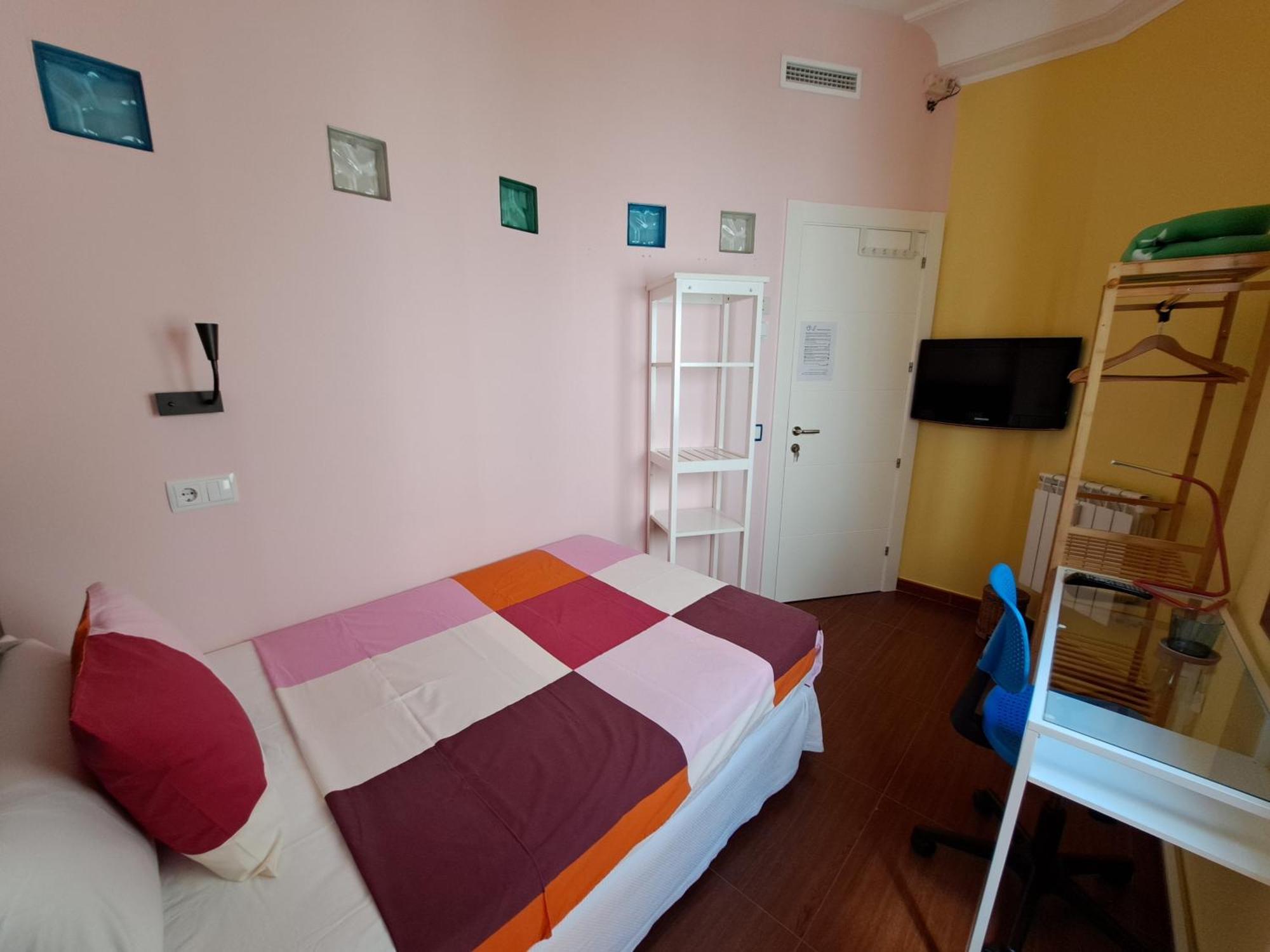 Hostal Arco Iris Madrid Exterior foto